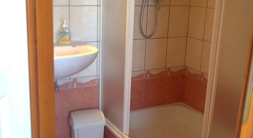Marina-Bük Apartmanház Habitación foto